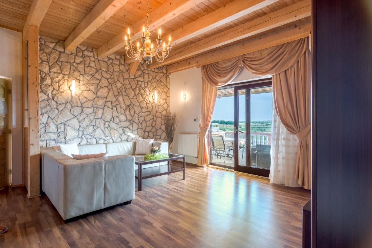 Villa Luka Polaca 외부 사진
